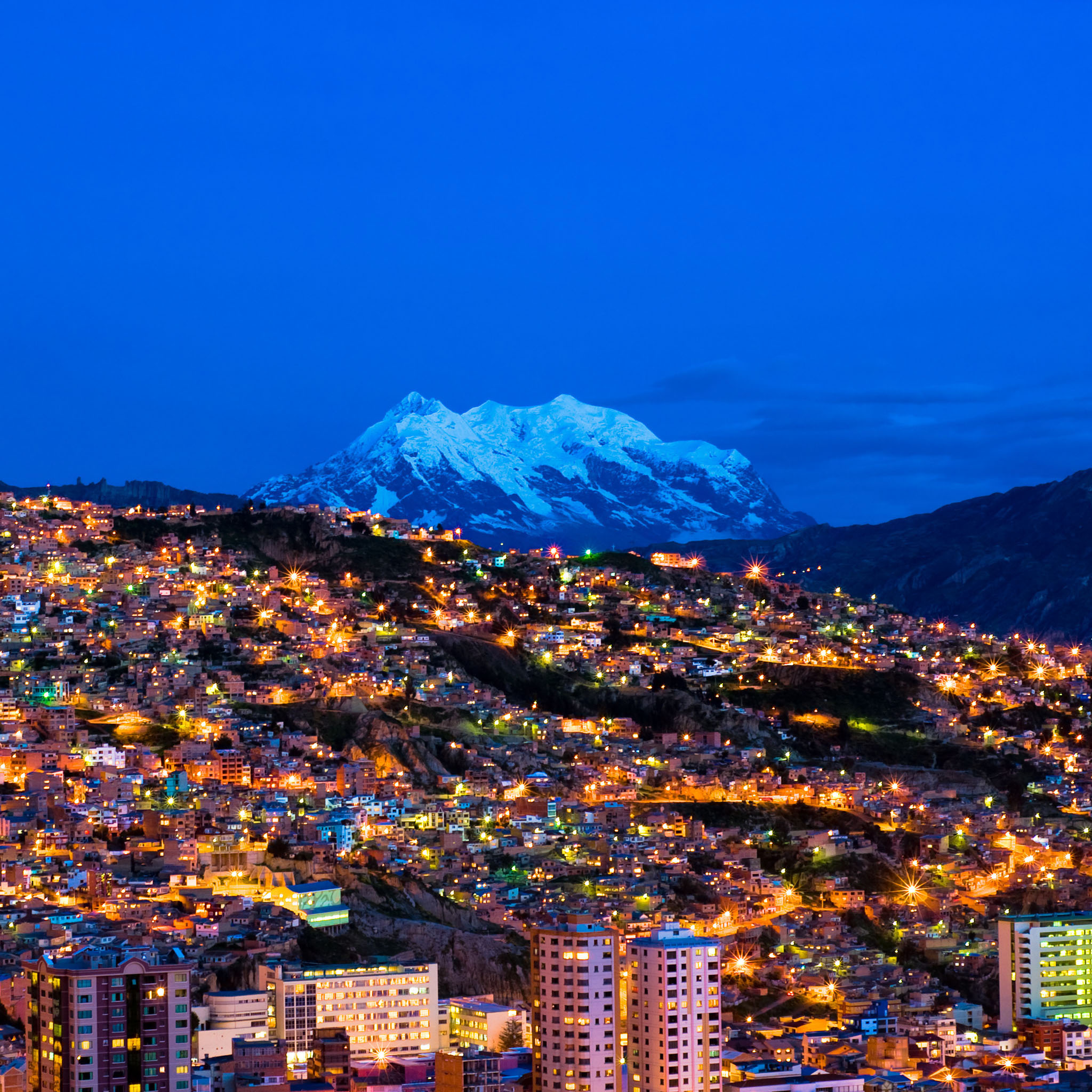 Ciudad de La Paz, autopista hacia el cielo. Bolivia | tengerenge