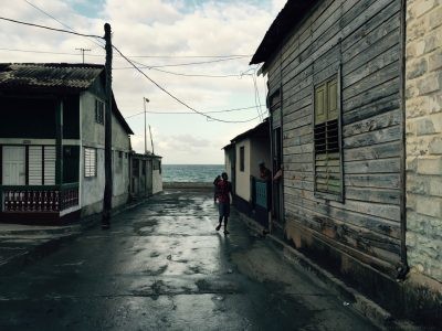 3763El Oriente de Cuba. Mezcla de presente y pasado, libertad y restricción
